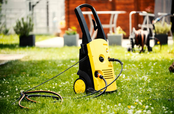 Best Animal Enclosure Cleaning  in Makaha, HI
